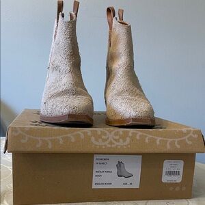 Free People Wesly Ankle Boot in Khaki